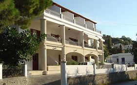 Oasis Hotel