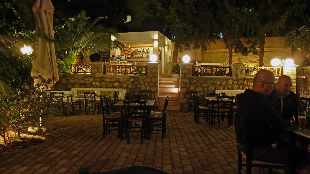 Oasis Hotel Masouri Exterior photo